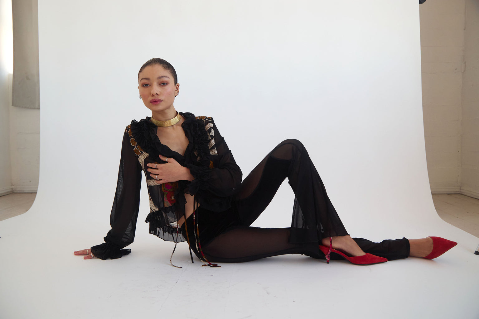 Mimi Cardi in Black