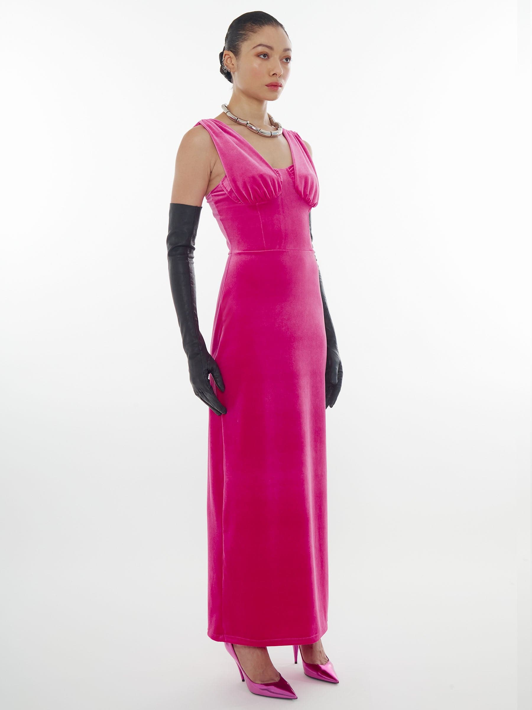 Barbie_pink_velvet_maxi_corset_dress