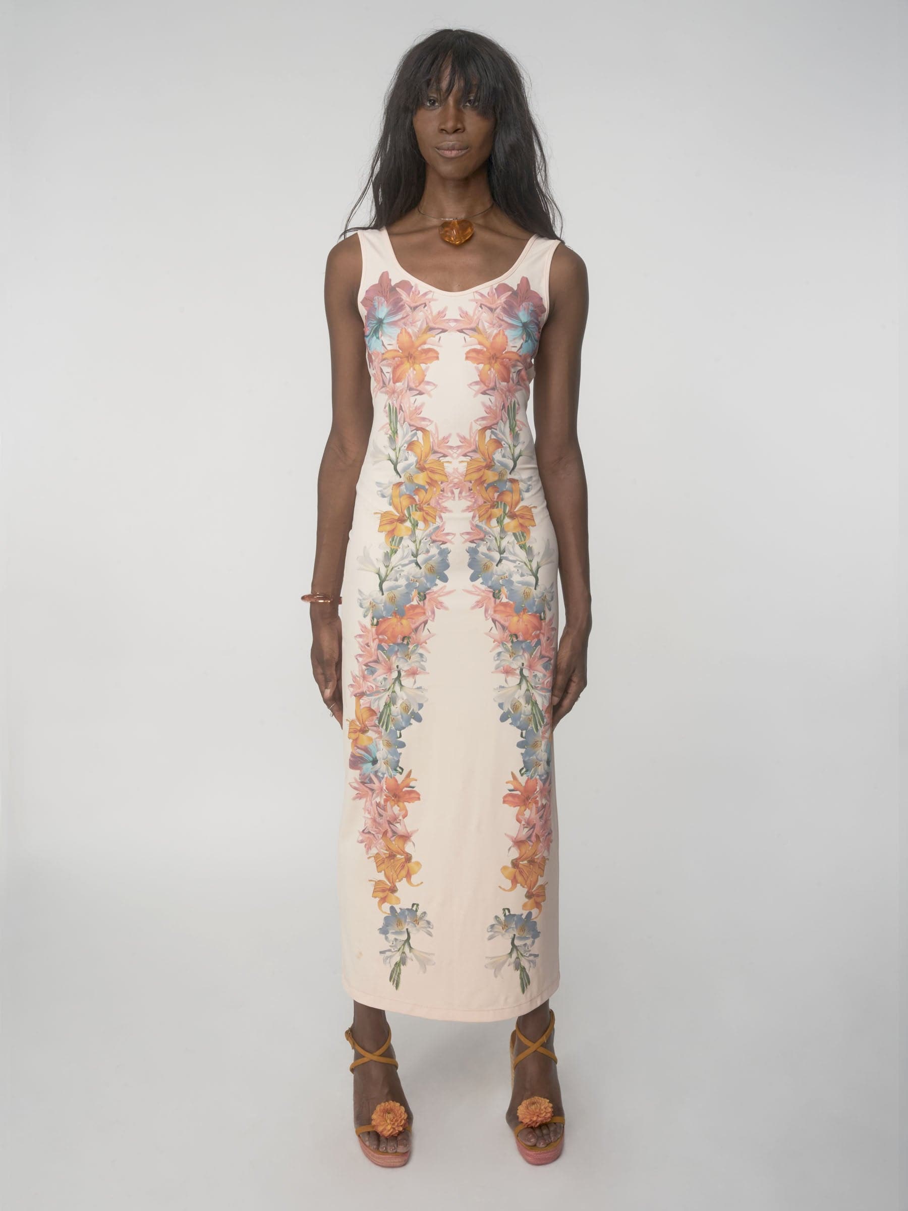 Feminine floral print tight pink maxi tank dress