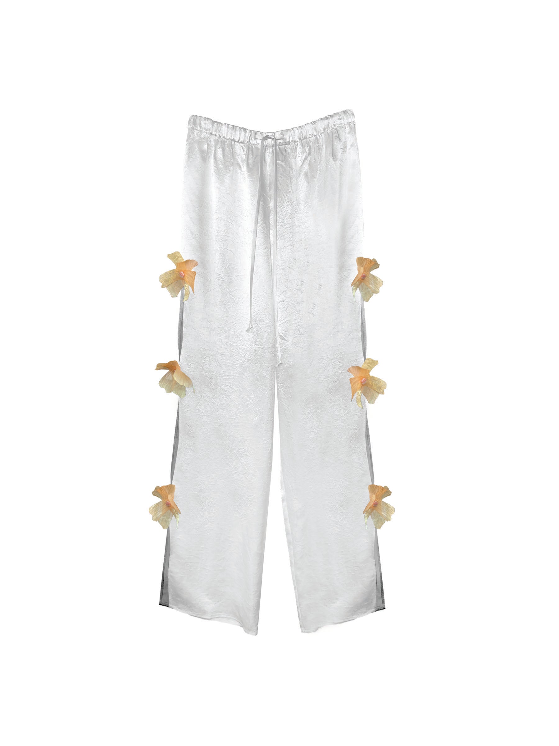 Crushed_white_deadstock_pant_with_flowers
